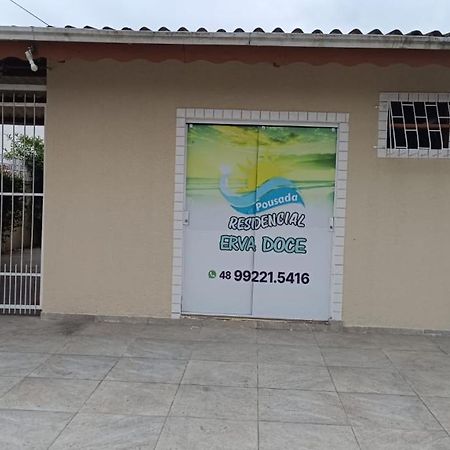 Residencial Erva Doce - 400M Da Praia De Canasvieiras Florianópolis Екстериор снимка